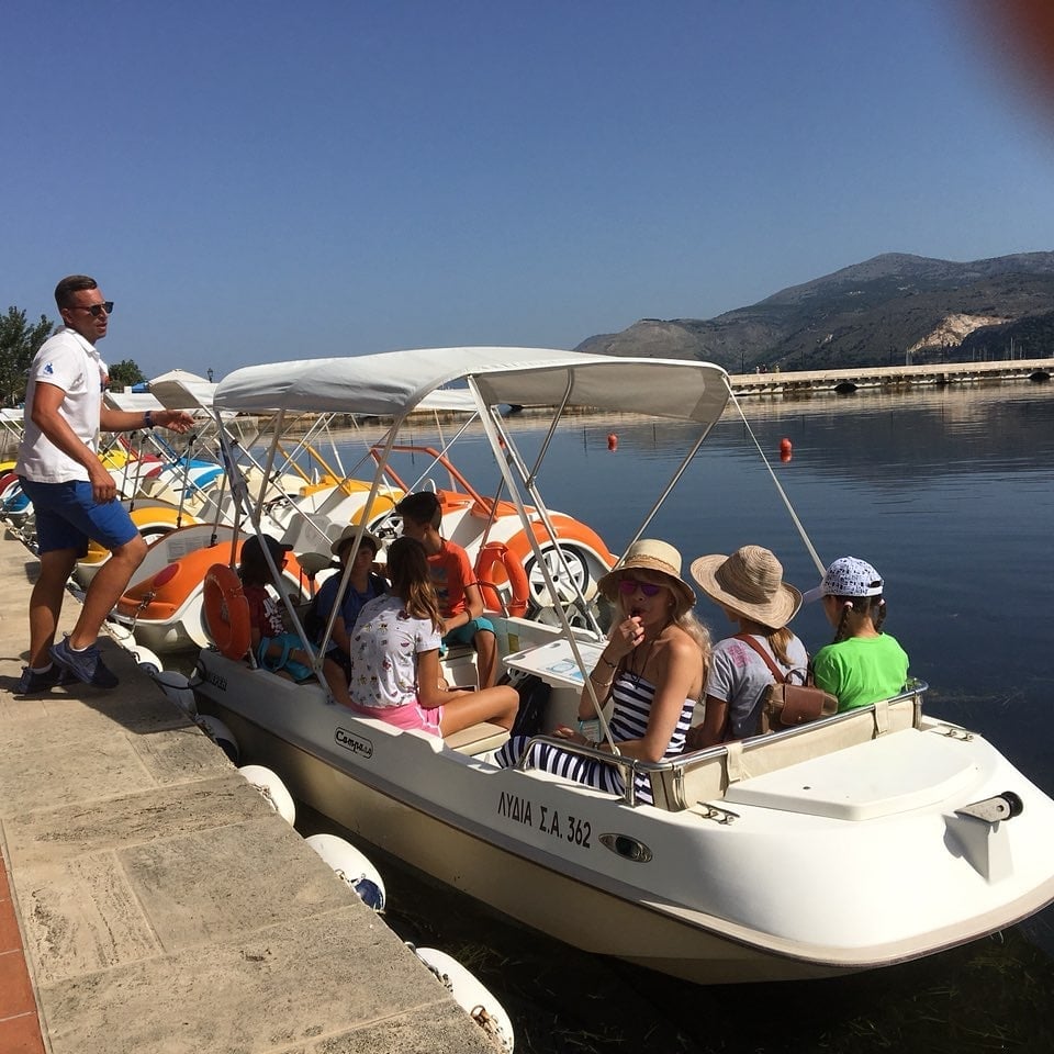 agglika-kefalonia-22683812A3-A447-FF55-02FC-4689397F6F79